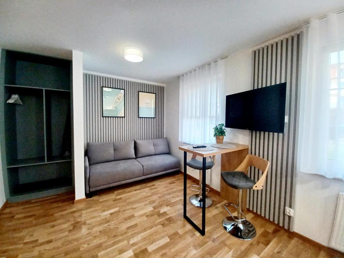 Kolory Warmii Apartamenty Garaz Podziemny Olsztyn  Extérieur photo